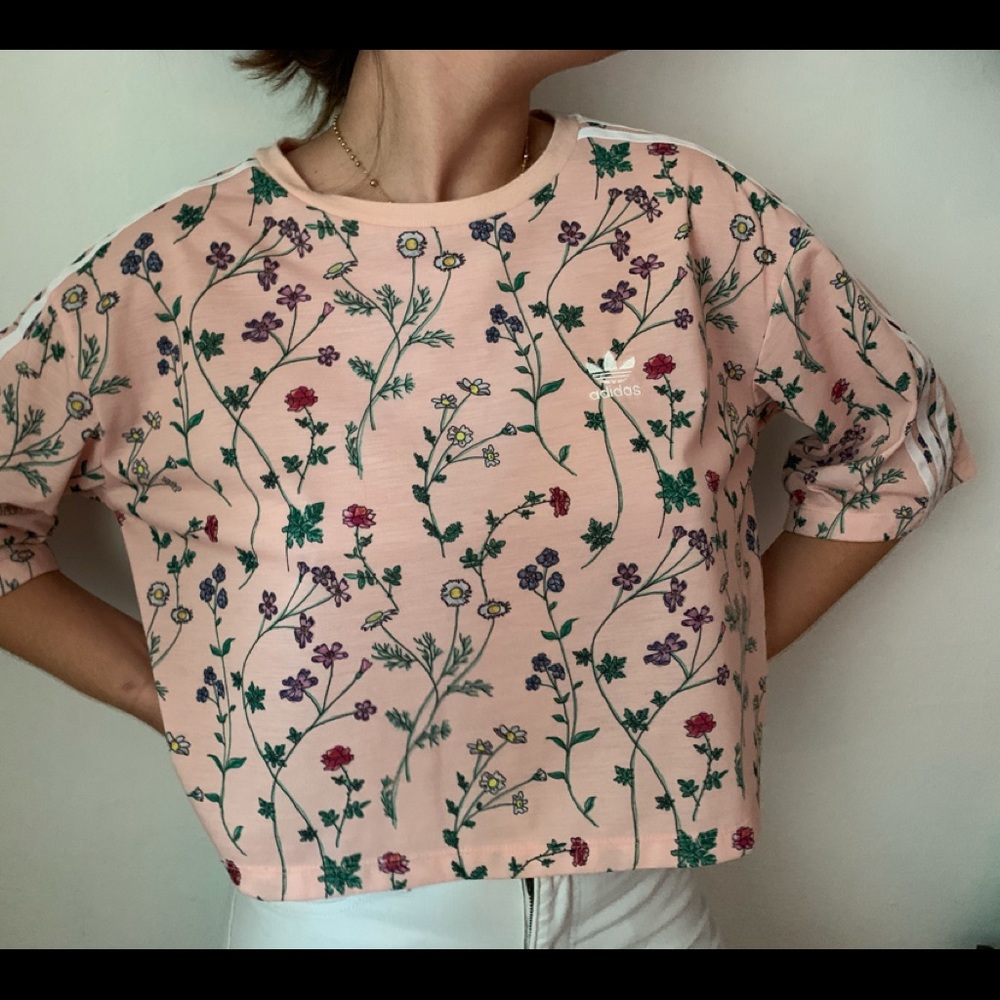 Adiddas Flower Top